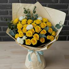 Букет цветов из:  Розы в Захарово Раменского района