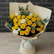 Букет цветов из:  Розы в Захарово Раменского района