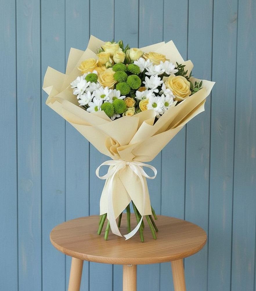 Букет цветов из: Хризантемы и Розы в Захарово Раменского района