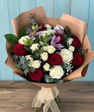 Букет цветов из:  Розы и Альстромерии в Захарово Раменского района