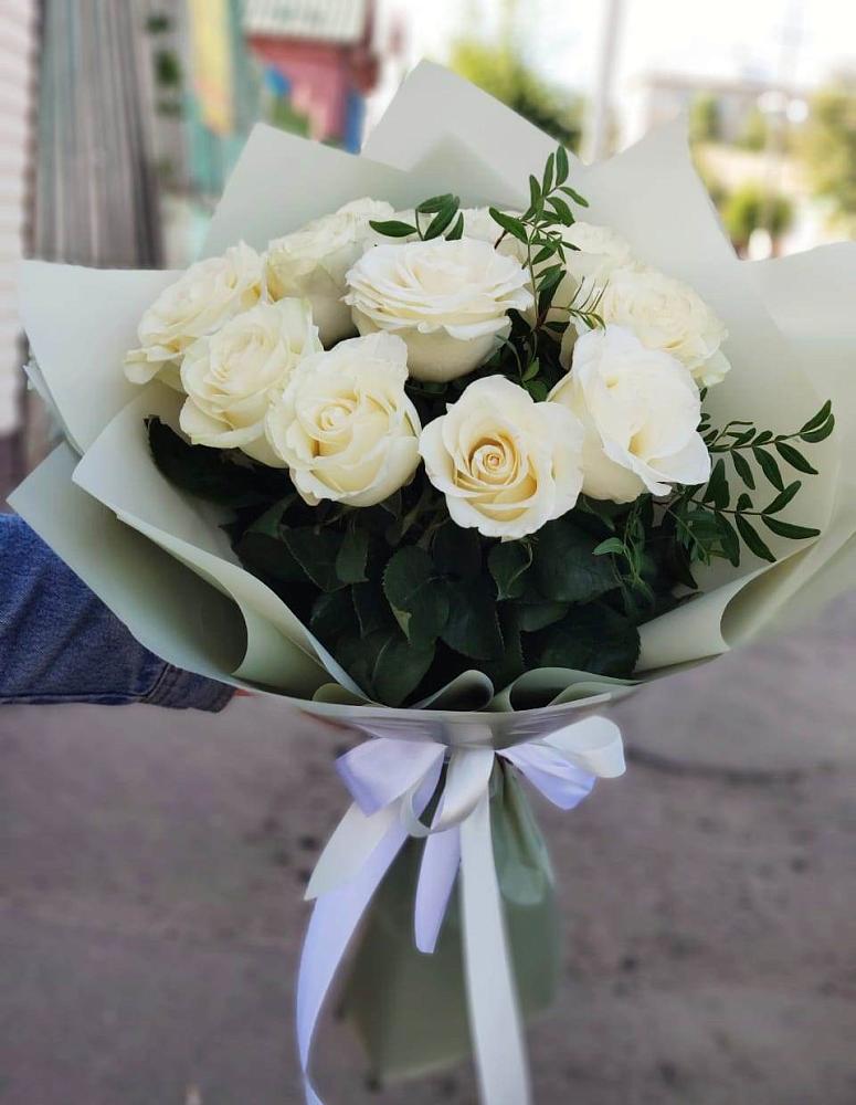 Букет Белые розы Проуд в Захарово Раменского района