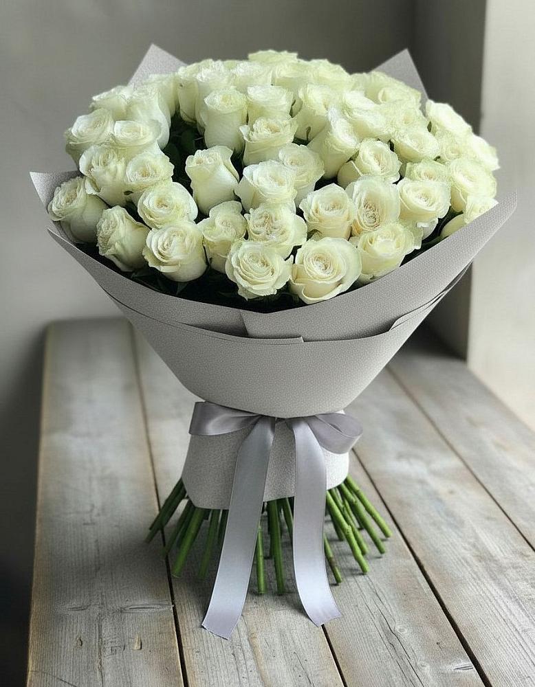 Букет 35 Белых роз в Захарово Раменского района