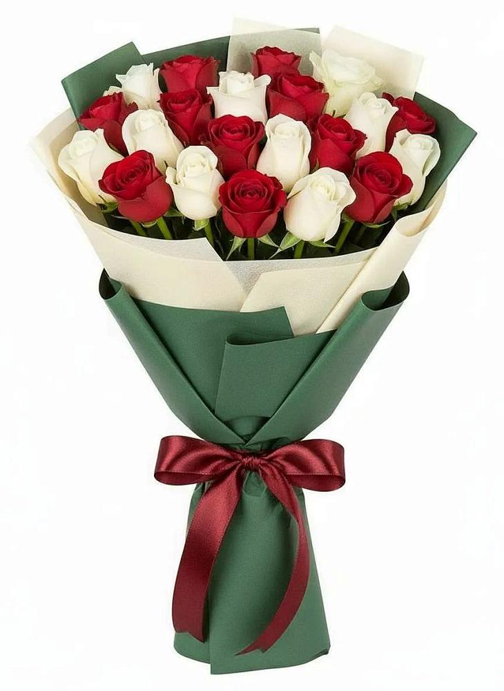 Букет Микс из красных и белых роз в Захарово Раменского района