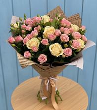 Букет цветов из:  Розы в Захарово Раменского района