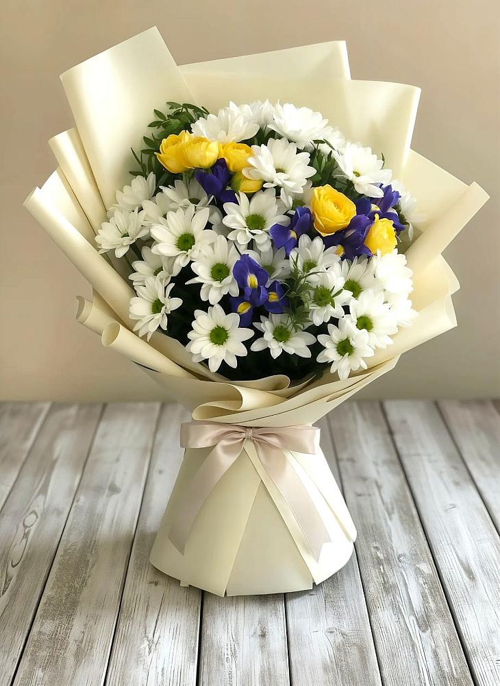 Букет цветов из: Ирисы, Хризантемы и Розы в Захарово Раменского района