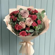 Букет цветов из:  Гвоздики и Розы в Захарово Раменского района