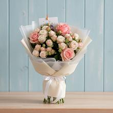 Букет цветов из:  Розы в Захарово Раменского района